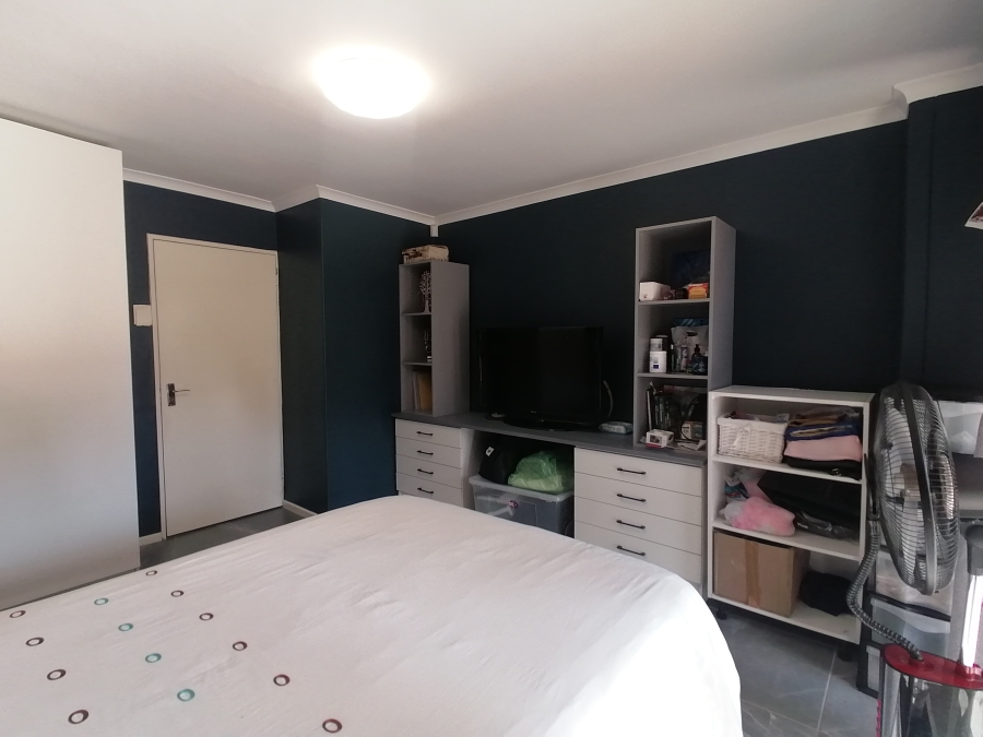 To Let 2 Bedroom Property for Rent in Century City Western Cape
